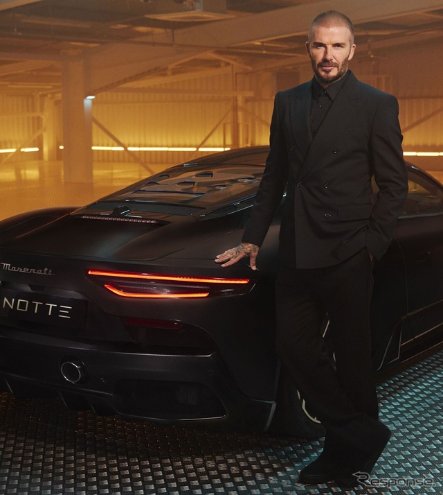 マセラティ MC20 ノッテ とデビッド・ベッカム氏