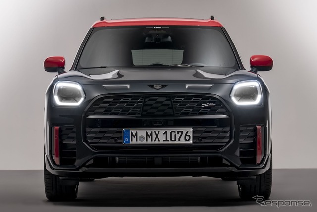 MINI ジョンクーパーワークス・カントリーマン ALL4 新型