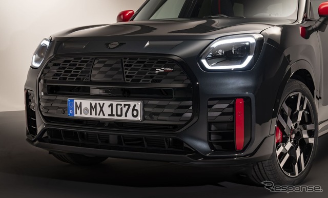 MINI ジョンクーパーワークス・カントリーマン ALL4 新型