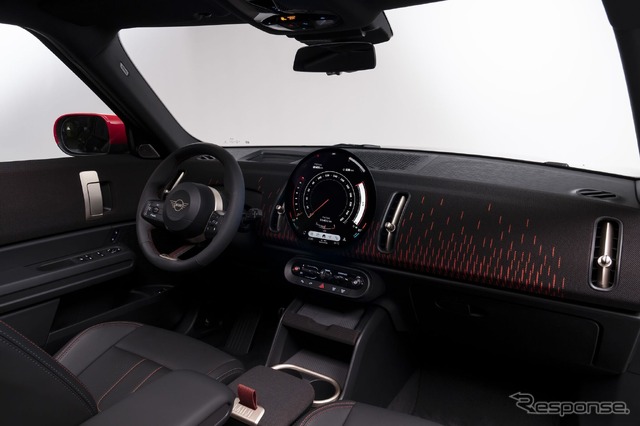 MINI ジョンクーパーワークス・カントリーマン ALL4 新型