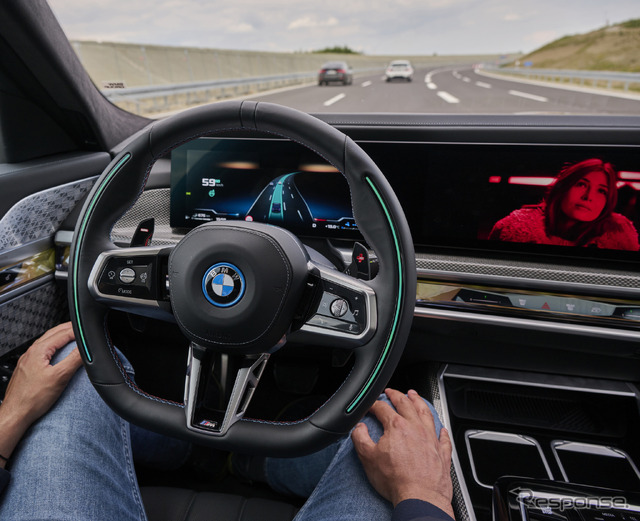 「BMWパーソナル・パイロットL3」を装着したBMW 7シリーズ 新型
