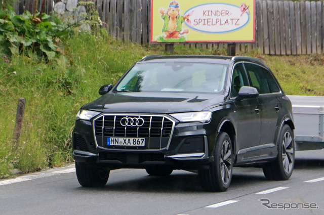 アウディ Q7 次期型プロトタイプ(スクープ写真)
