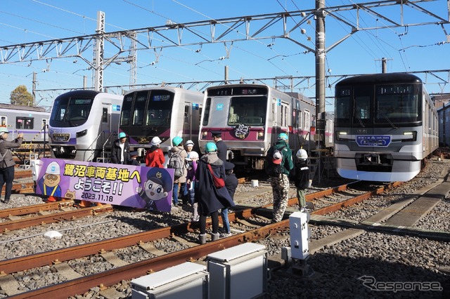 半蔵門線周年記念見学撮影会in鷺沼車両基地