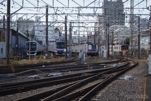 鷺沼車両基地