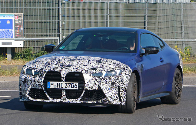 BMW M4クーペ 改良新型プロトタイプ(スクープ写真)