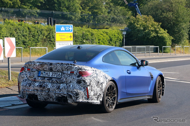 BMW M4クーペ 改良新型プロトタイプ(スクープ写真)