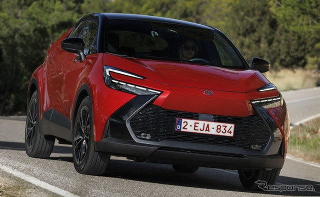 トヨタ C-HR 新型(欧州仕様)