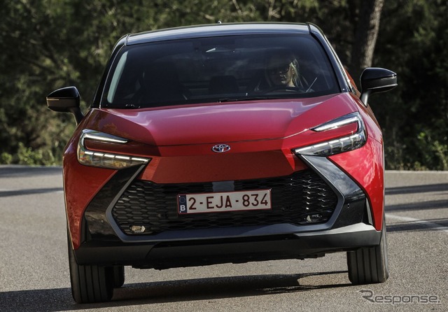 トヨタ C-HR 新型(欧州仕様)