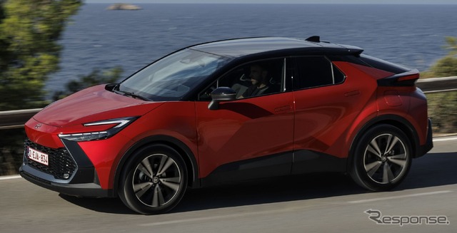 トヨタ C-HR 新型(欧州仕様)