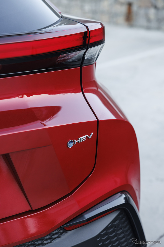 トヨタ C-HR 新型(欧州仕様)