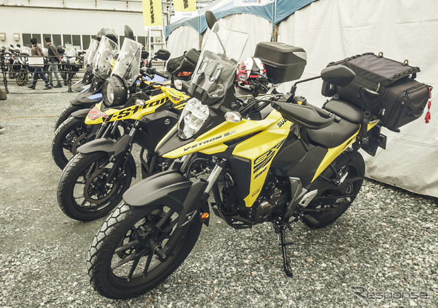Vストロームミーティング2023会場に展示されたVストローム 250SX