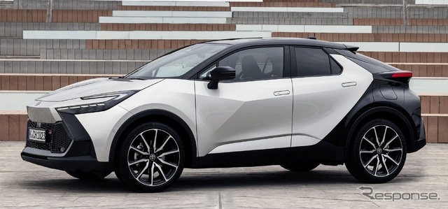 トヨタ C-HR 新型の「GR SPORT」(欧州仕様)
