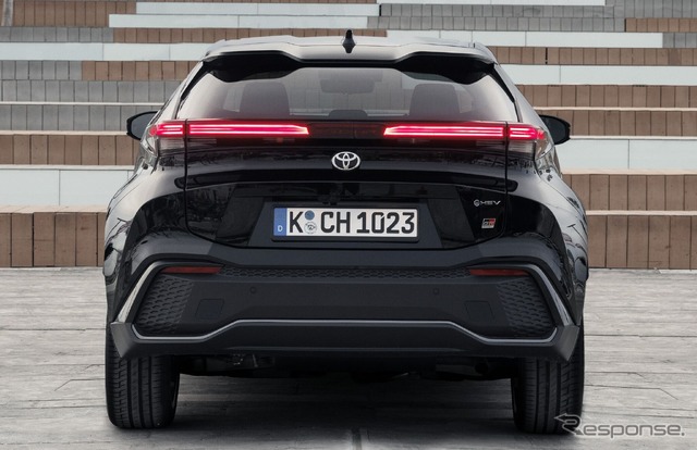 トヨタ C-HR 新型の「GR SPORT」(欧州仕様)