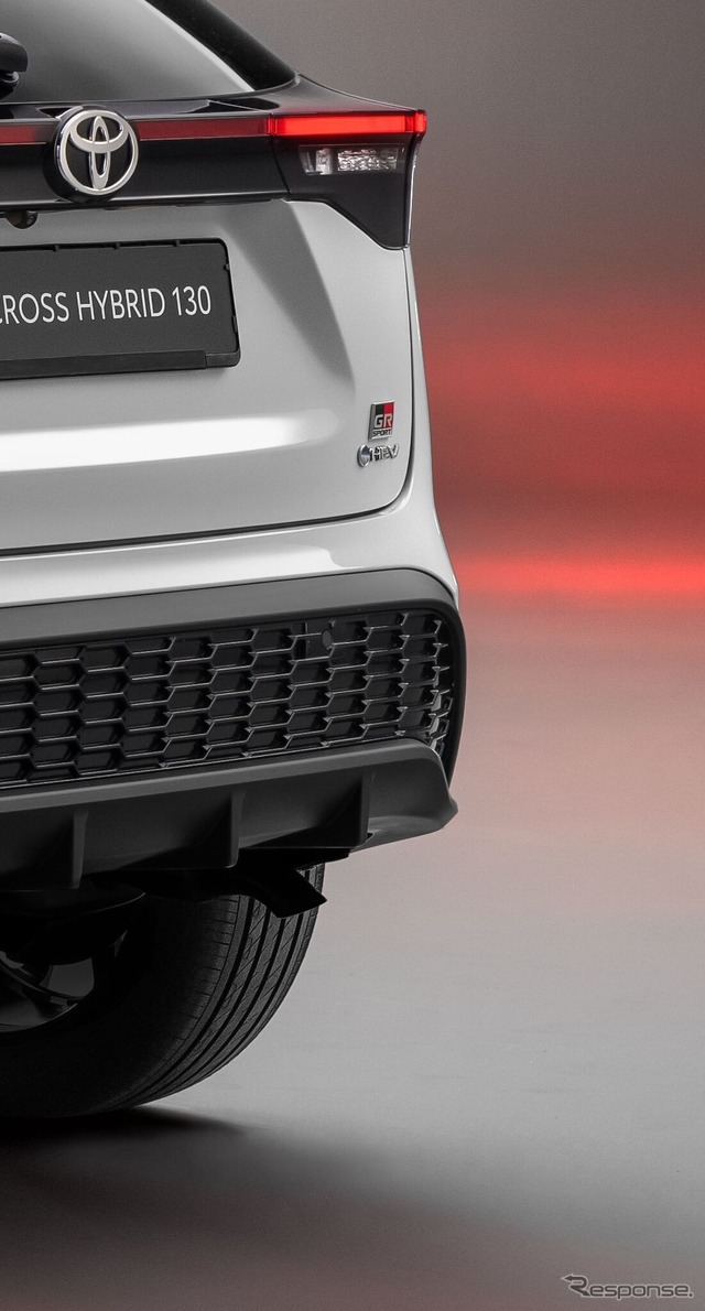 トヨタ・ヤリスクロス GR SPORT の2024年モデル(欧州仕様)