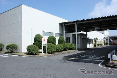 新日石と三洋電機、家庭用燃料電池の合弁工場が竣工