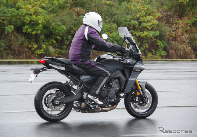ヤマハ トレーサー9 GT+