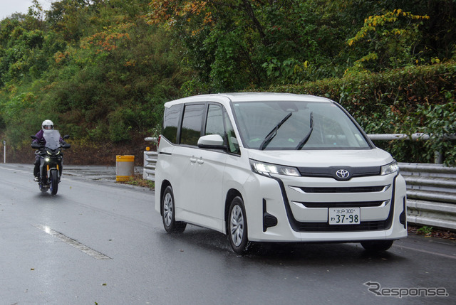 ヤマハ トレーサー9 GT+
