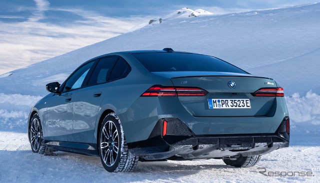 BMW i5 の「M60 xDrive」