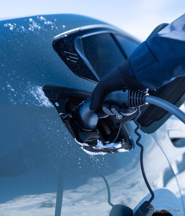 BMW i5 の「M60 xDrive」