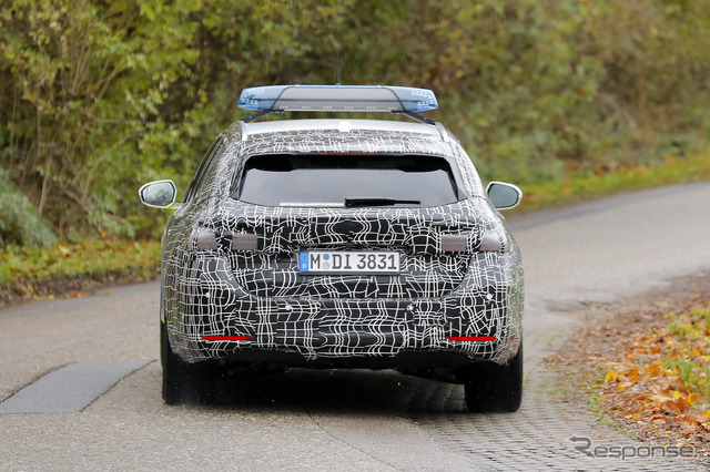 BMW 5シリーズ ツーリング新型 ポリスカー仕様のプロトタイプ(スクープ写真)