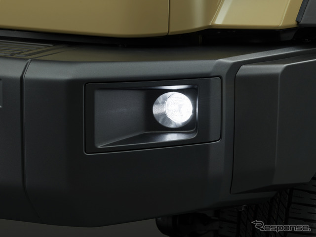 バンパー埋込式LEDフロントフォグランプ