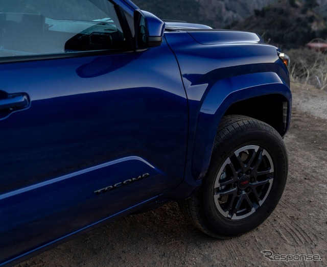トヨタ・タコマ 新型の「TRDスポーツ」