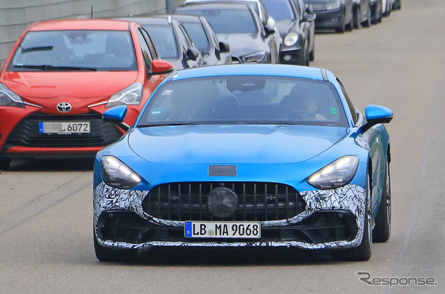 メルセデスAMG GT 43 直6モデルのプロトタイプ(スクープ写真)