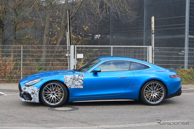 メルセデスAMG GT 43 直6モデルのプロトタイプ(スクープ写真)