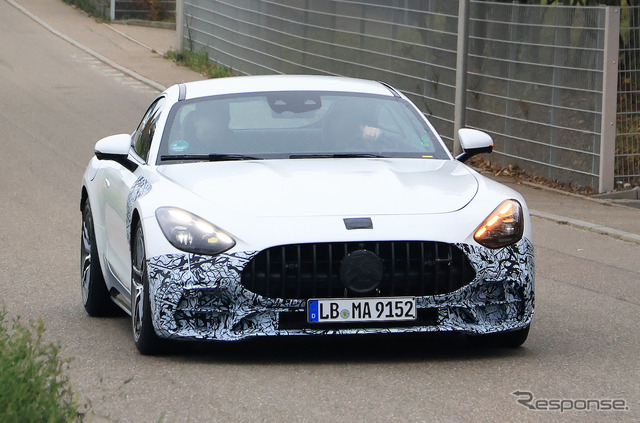 メルセデスAMG GT 43 直6モデルのプロトタイプ(スクープ写真)