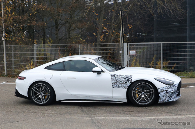 メルセデスAMG GT 43 直6モデルのプロトタイプ(スクープ写真)