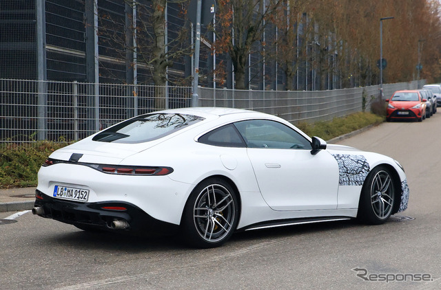 メルセデスAMG GT 43 直6モデルのプロトタイプ(スクープ写真)