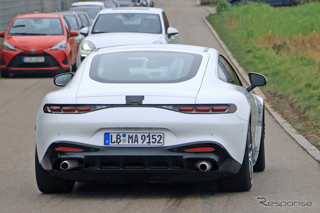 メルセデスAMG GT 43 直6モデルのプロトタイプ(スクープ写真)