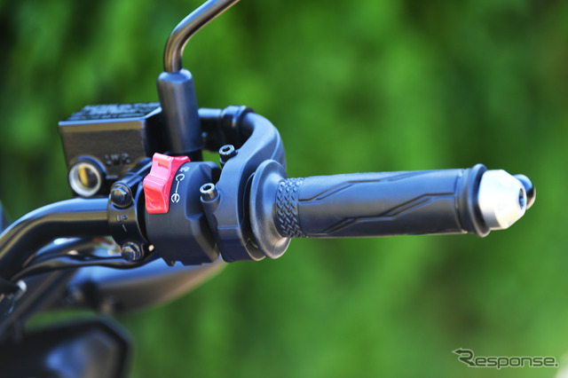 ヤマハ MT-125