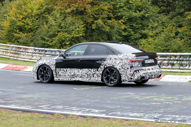アウディ RS3セダン 改良新型プロトタイプ(スクープ写真)