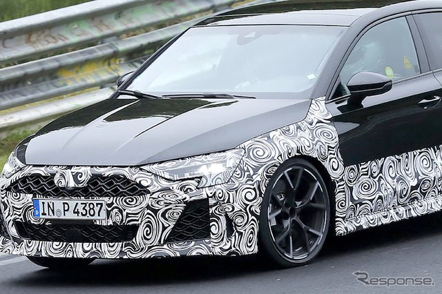 アウディ RS3セダン 改良新型プロトタイプ(スクープ写真)