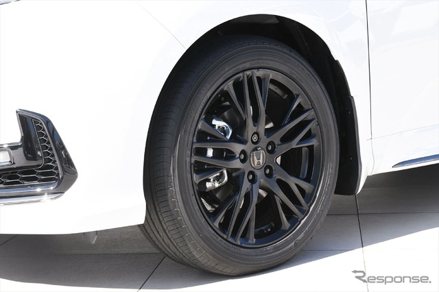 ホンダ新型「オデッセイ(純正アクセサリー装着車)」