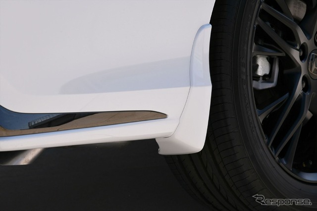 ホンダ新型「オデッセイ(純正アクセサリー装着車)」