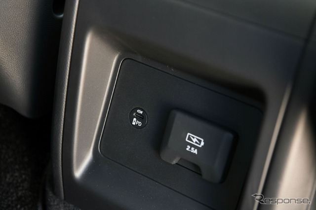 ホンダ新型「オデッセイ(純正アクセサリー装着車)」