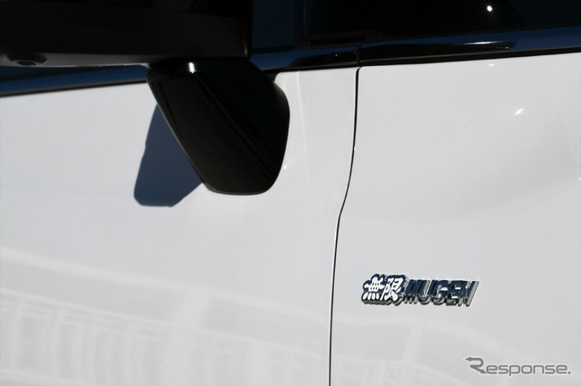 「ホンダ改良新型「オデッセイ(無限アクセサリー装着車)」
