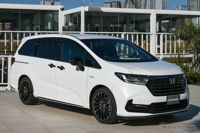 「ホンダ改良新型「オデッセイ(無限アクセサリー装着車)」