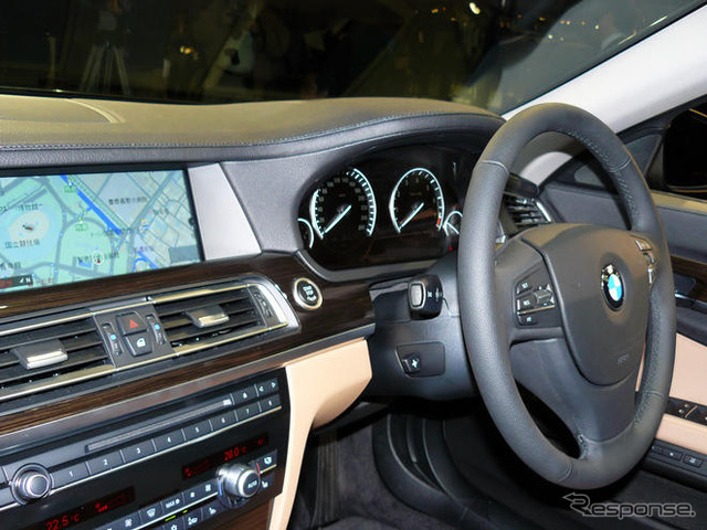 【BMW 7シリーズ 新型発表】180cm+・90kg+チェック…さすがの余裕