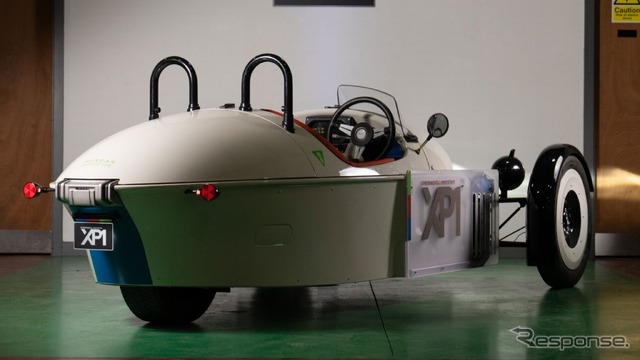 モーガン・スーパー3 をベースにしたEVプロトタイプ「XP-1」
