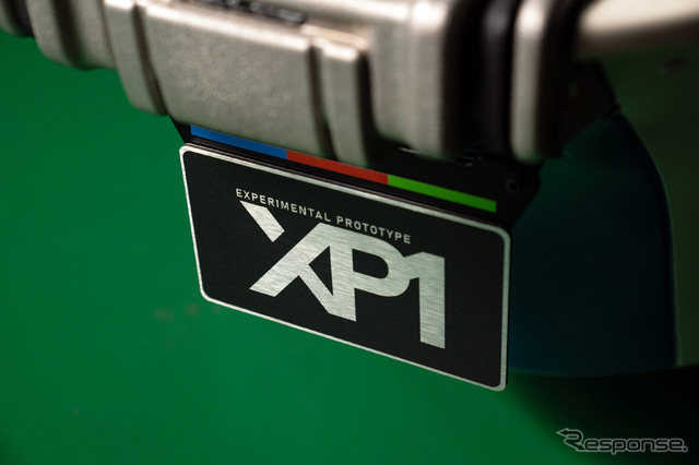 モーガン・スーパー3 をベースにしたEVプロトタイプ「XP-1」