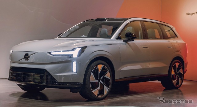 ボルボ EX90(CES 2023)