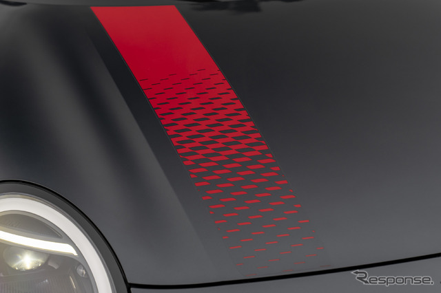 MINI クーパー SE 新型の「ジョン・クーパー・ワークス」仕様