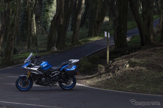スズキ GSX-S1000GX