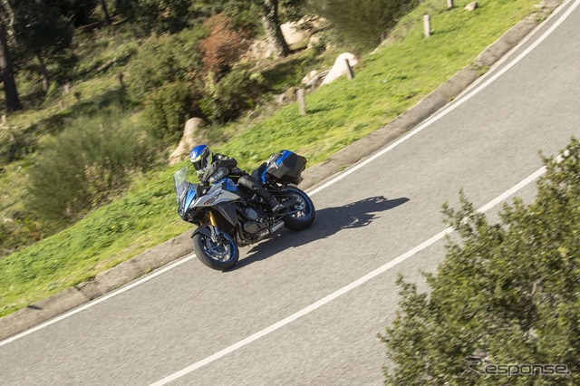 スズキ GSX-S1000GX