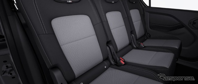 メルセデスベンツ Tクラス の「ロングホイールベース」
