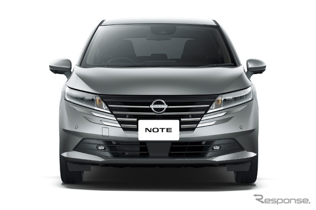 日産ノート(ダークメタルグレー)