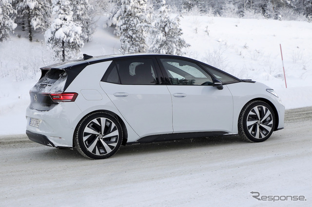 VW ID.3 GTX 市販型プロトタイプ(スクープ写真)